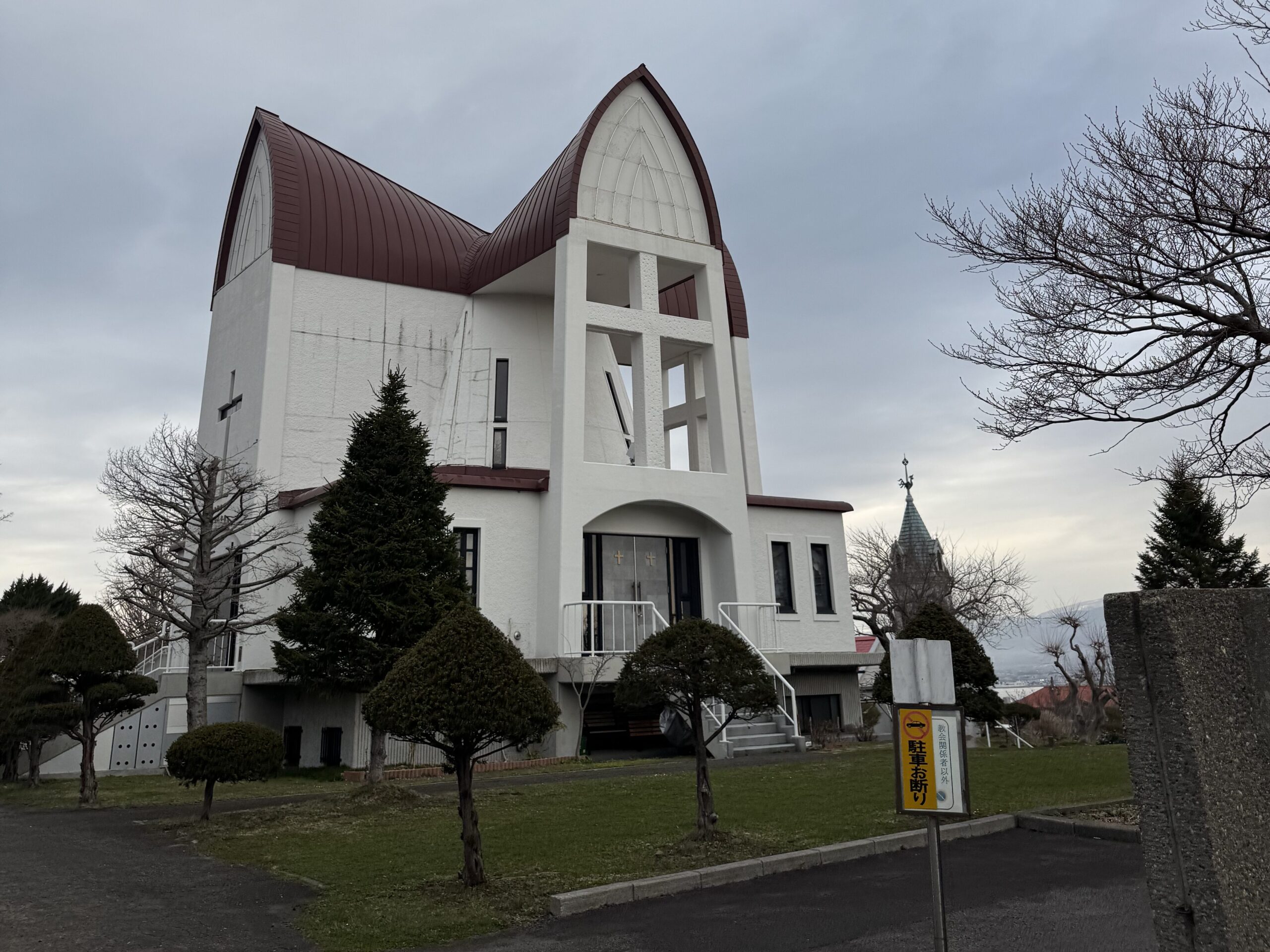 joynerary hakodate motomachi church european 01