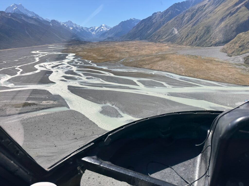 庫克山(Aoraki/Mount Cook)直升機+冰川健行體驗 joynerary helicopter glacier view mount cook