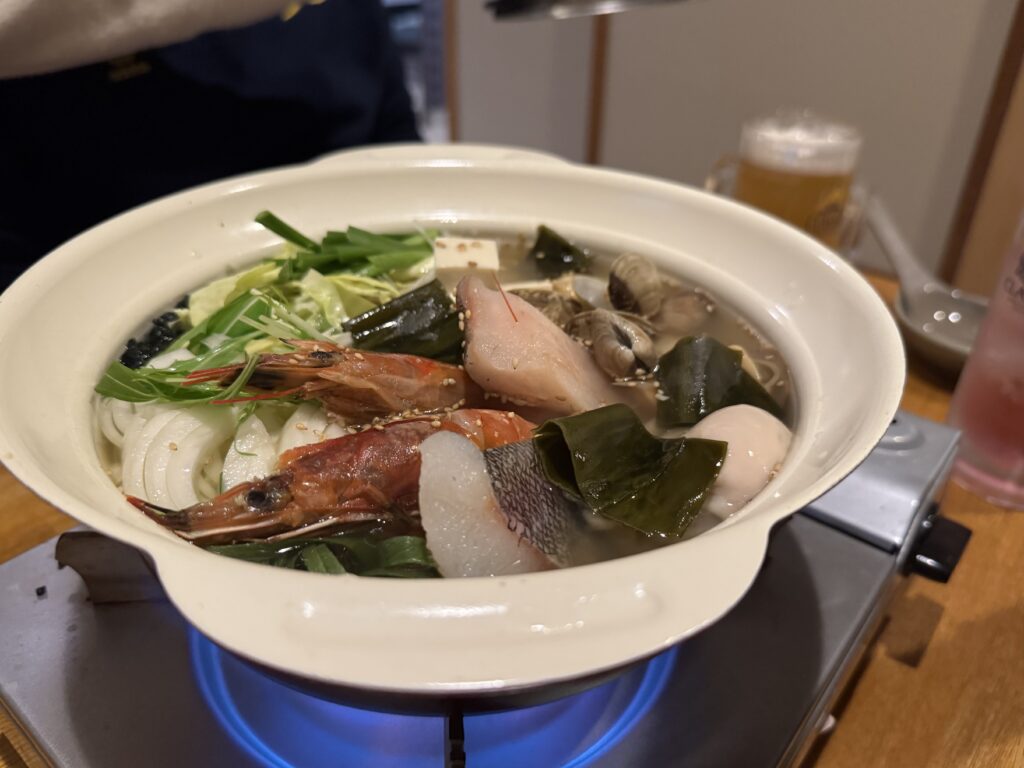 北海道美食全攻略|函館・富良野・札幌 10 間必吃餐廳推薦 joynerary kushitetsu furano seafood hotpot