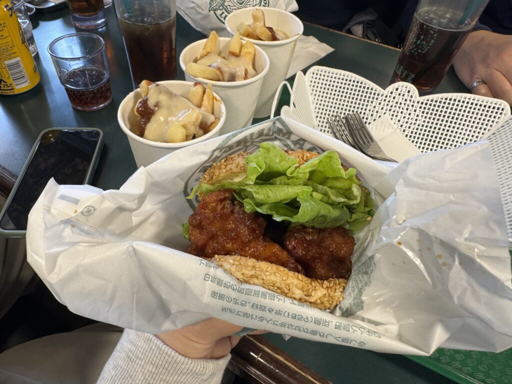 北海道美食全攻略|函館・富良野・札幌 10 間必吃餐廳推薦 joynerary lucky pierrot hakodate burger