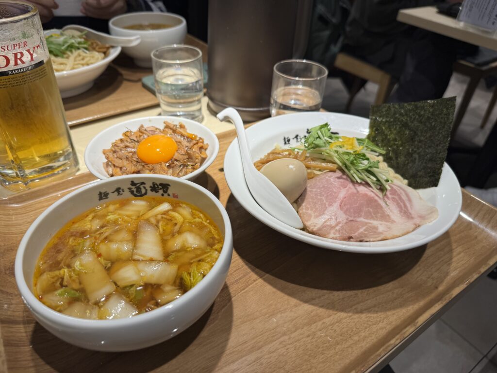 大阪美食推薦|木津市場海鮮、壽喜燒、大阪燒10間必吃餐廳 joynerary mendo dotton tsukemen dandan