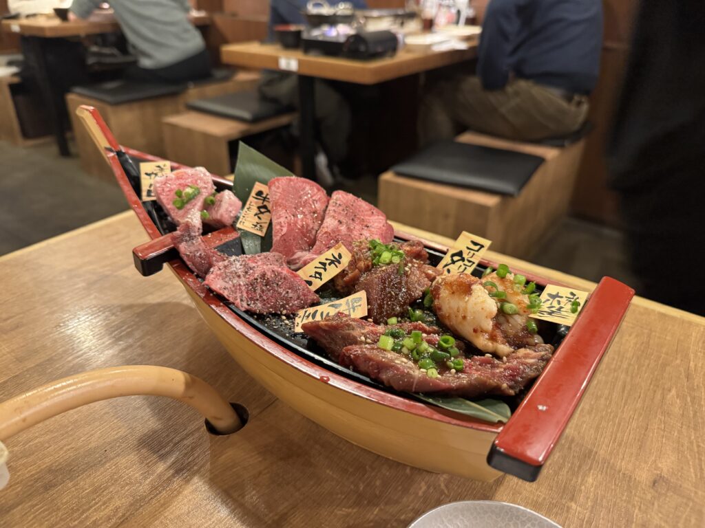 京都必吃美食|從錦市場小吃到在地老舖,12間餐廳完整推薦 joynerary yakiniku hiro shijo takakura